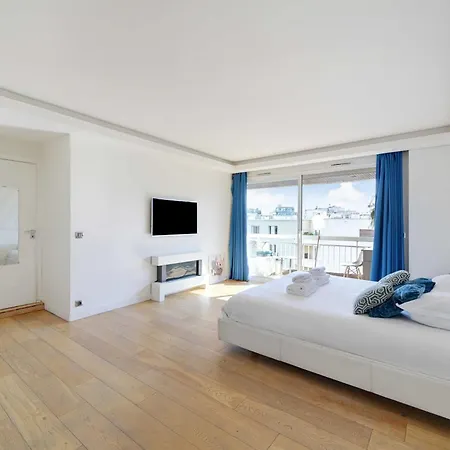 Modern - 3br-6p - *